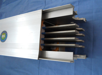 廠家直銷1600A/4P封閉母線槽 高效配電的優(yōu)選解決方案